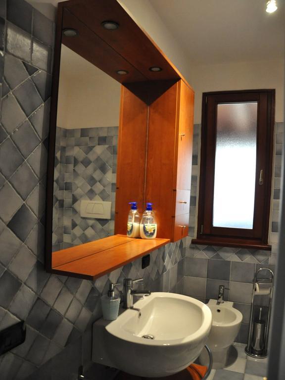 Dimora Donna Clara Panzió Conversano Szoba fotó